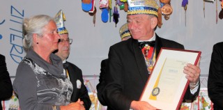 Pierre Diederen benoemt tot erelid Optoch Kommitee Zitterd